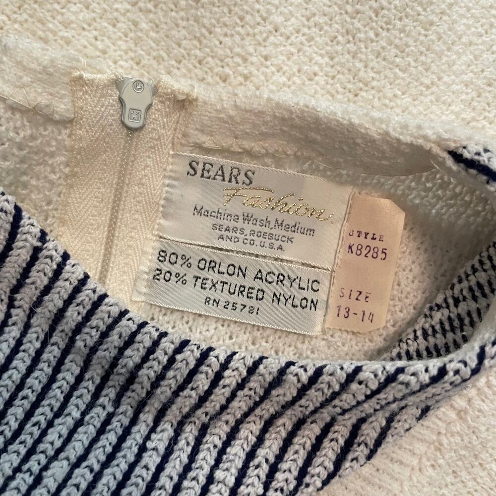 Deadstock Vintage NWT Knit Top and Skirt Outfit~ XS - Picture 9 of 12